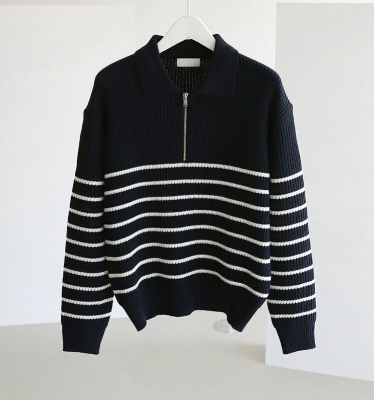 RT No. 5400 KNITTED BLACK STRIPED HALF-ZIP SWEATER