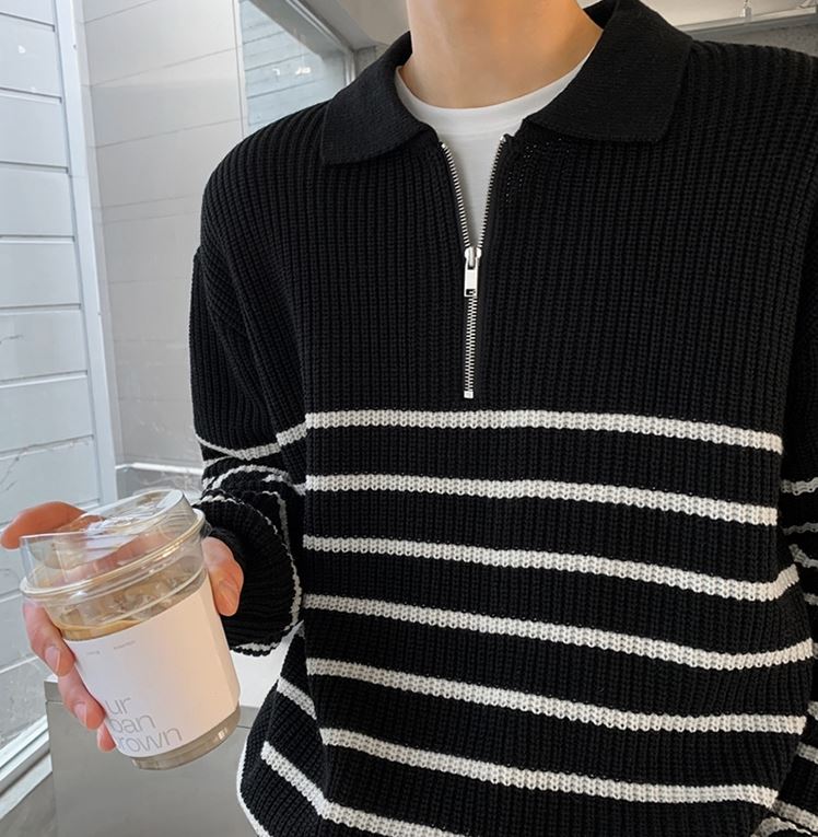 RT No. 5400 KNITTED BLACK STRIPED HALF-ZIP SWEATER