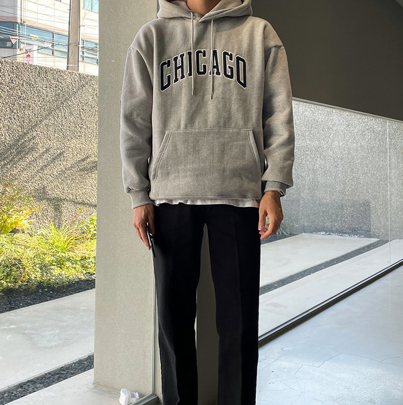 RT No. 4302 CHICAGO LETTERED HOODIE