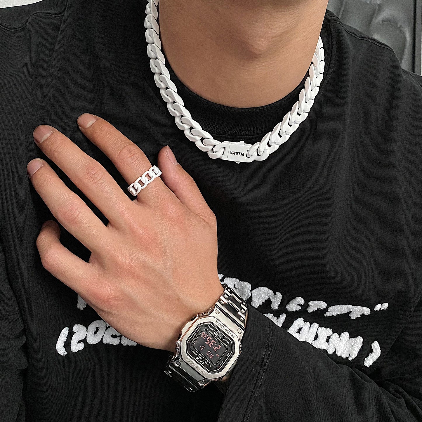 WHITE / BLACK CUBAN CHAIN NECKLACE